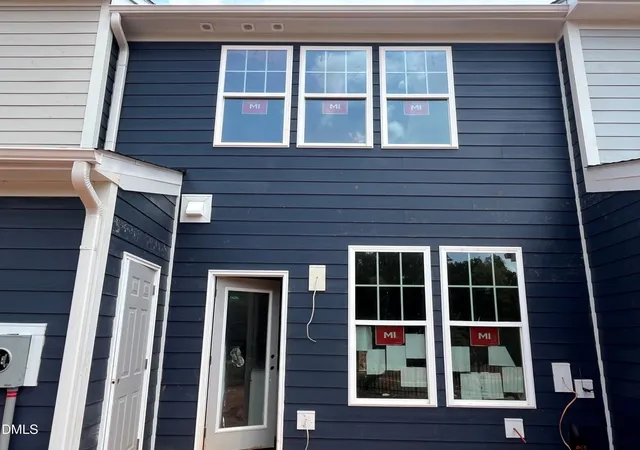 Photo 4 of Townhouse for sale at 1337 Hammond Dr, Mebane, NC 27302 | MLS# 10186872 | Listing updated on 2026-09-29