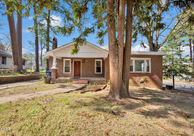 1st image of 113 Austin St, Sanford, NC 27330 | MLS# 10186930