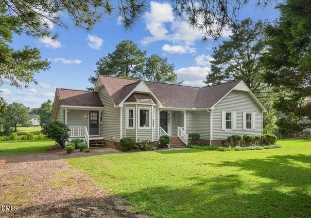 4th image of 114 Lakeside Cir, Willow Springs, NC 27592 | MLS# 10187985