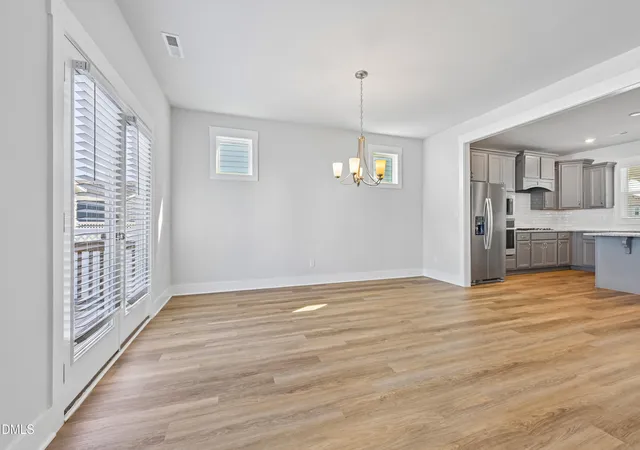 Photo 3 of Single family home for sale at 121 Broadwater Dr, Wake Forest, NC 27587 | MLS# 10186881 | Listing updated on 2026-09-11