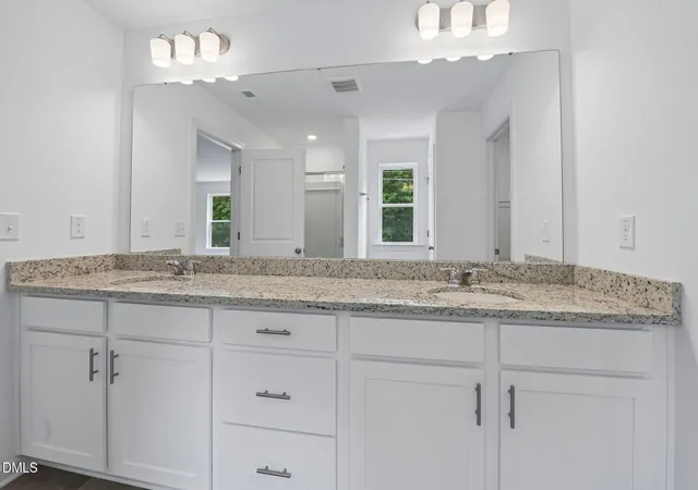 Photo 4 of Single family home for sale at 258 Blue Butterfly Dr, Angier, NC 27501 | MLS# 10186889 | Listing updated on 2026-10-05