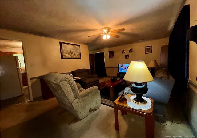 Photo 5 of Single family home for sale at 3270 Shaw Ml Rd, Saint Pauls, NC 28384 | MLS# 767831 | Listing updated on 2026-08-17