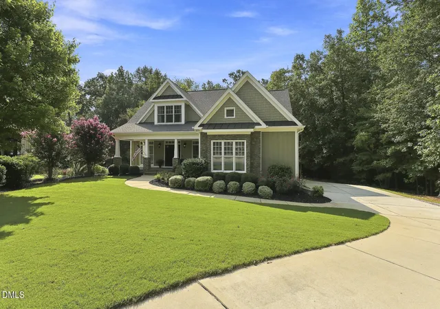 2nd image of 105 Bellagio Dr, Apex, NC 27539 | MLS# 10187524