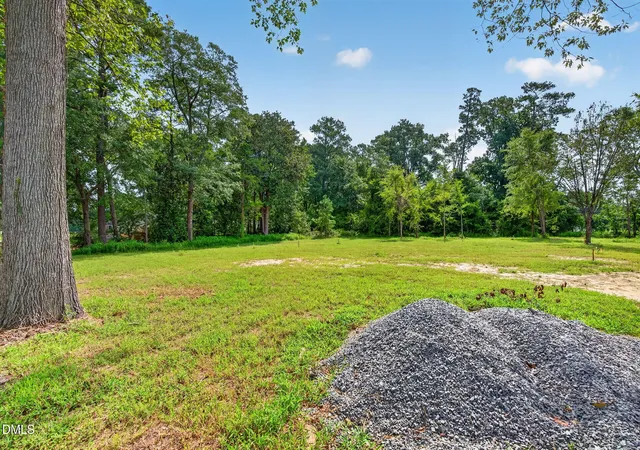 2nd image of 2925 Nc 210, Smithfield, NC 27577 | MLS# 10187006