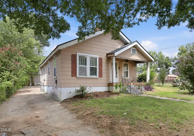 2nd image of 1607 Taylor St, Durham, NC 27703 | MLS# 10187250