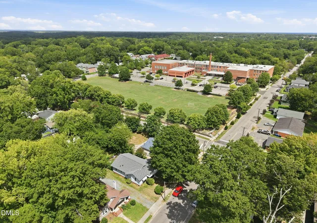 3rd image of 1607 Taylor St, Durham, NC 27703 | MLS# 10187250