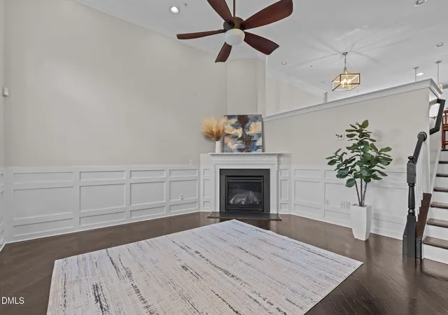 2nd image of 10410 Sablewood Dr, Raleigh, NC 27617 | MLS# 10186905