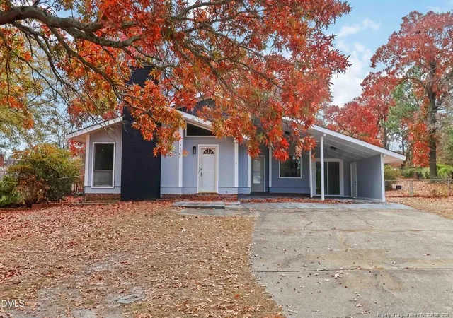 Photo 1 of Single family home for sale at 5609 Bowman Ct, Fayetteville, NC 28304 | MLS# 767370 | Listing updated on 2026-08-17