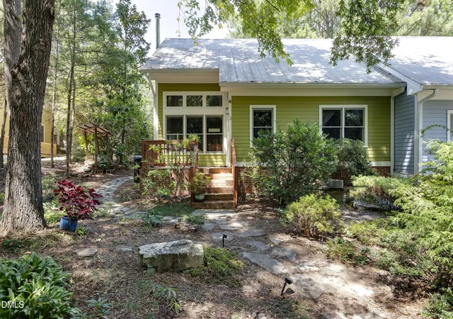 2nd image of 12 Indigo Creek Trl, Durham, NC 27712 | MLS# 10186926