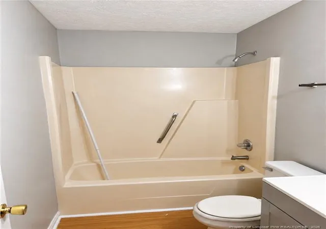 9th image of 5864 5870 Aftonshire Dr, Fayetteville, NC 28304 | MLS# 767417