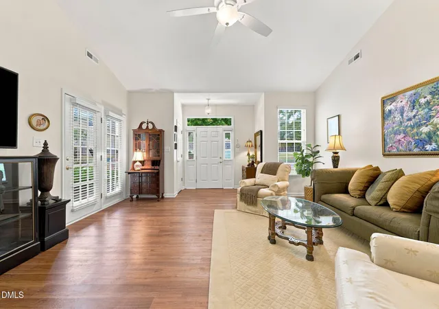 5th image of 1006 Gretchen Ln #C, Greensboro, NC 27410 | MLS# 10186972
