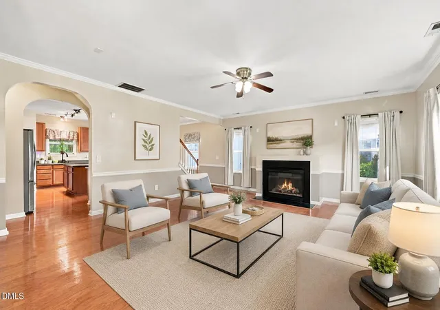 3rd image of 1406 Copper Cir, Mebane, NC 27302 | MLS# 10187035