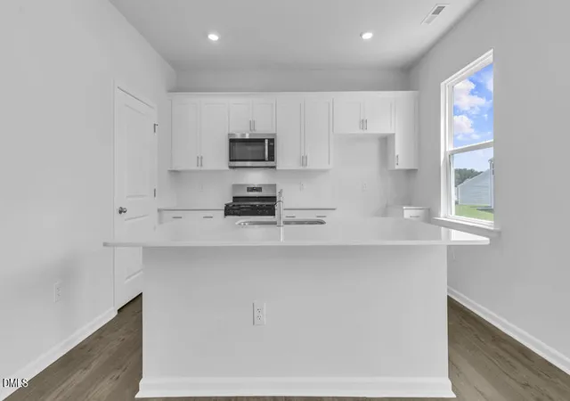 5th image of 824 Norma Dr, Wendell, NC 27591 | MLS# 10186957