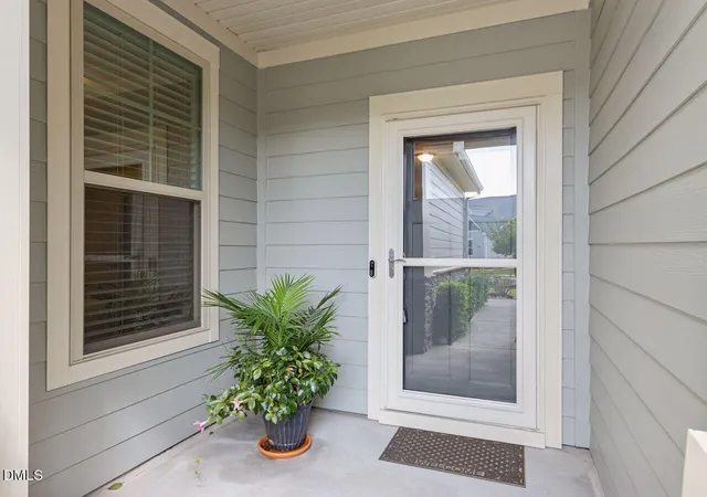 2nd image of 1026 Carraway Ln, Durham, NC 27703 | MLS# 10187858