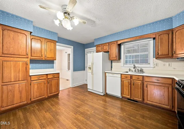 3rd image of 505 Currituck Dr, Raleigh, NC 27609 | MLS# 10187163