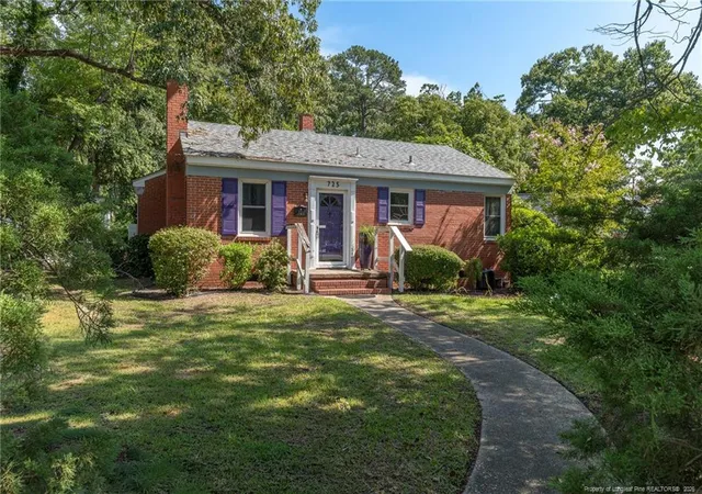 2nd image of 725 Poole Dr, Fayetteville, NC 28303 | MLS# 767524