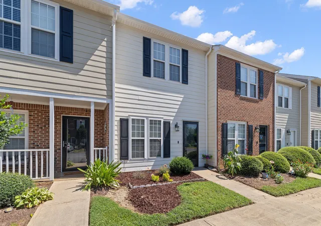 Photo 2 of Sale Pending at 43 Cheltenham Dr, Clayton, NC 27520 | MLS# 10186965 | Listing updated on 2026-09-02