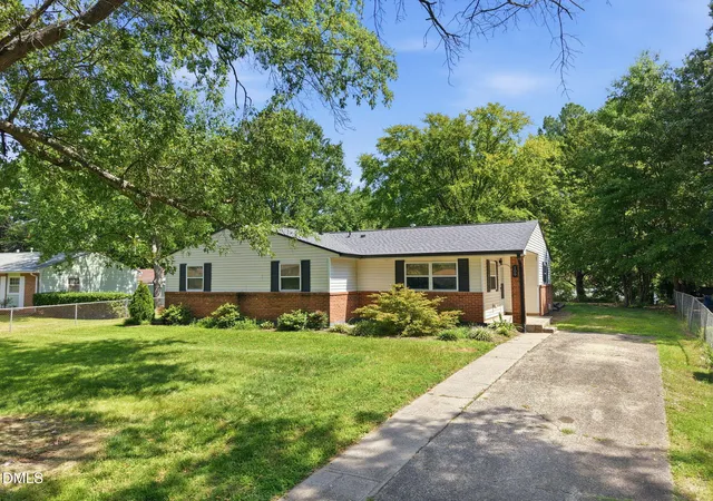 2nd image of 109 Cushman St, Durham, NC 27703 | MLS# 10187489