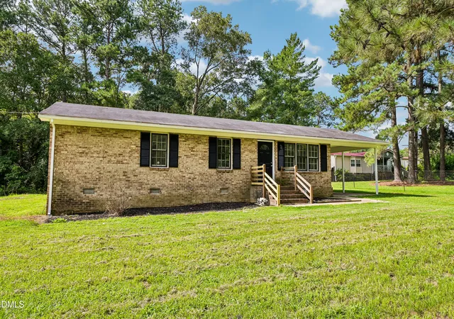 Photo 3 of Single family home for sale at 7724 Roberts Rd, Wendell, NC 27591 | MLS# 10187644 | Listing updated on 2026-09-24