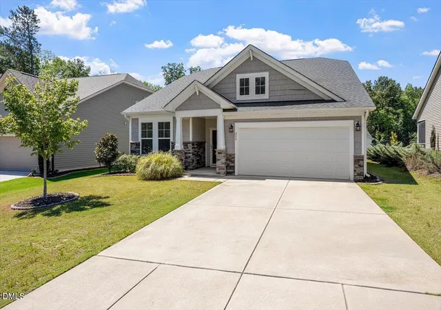 Photo 3 of Single family home for sale at 259 Carbone Ln, Clayton, NC 27527 | MLS# 10187183 | Listing updated on 2026-08-19