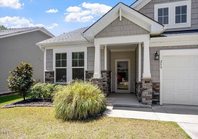 Photo 3 of Single family home for sale at 259 Carbone Ln, Clayton, NC 27527 | MLS# 10187183 | Listing updated on 2026-08-19