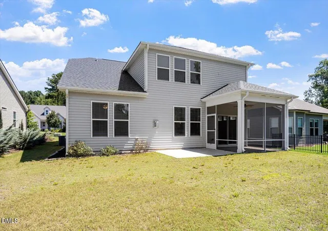 Photo 4 of Single family home for sale at 259 Carbone Ln, Clayton, NC 27527 | MLS# 10187183 | Listing updated on 2026-08-19