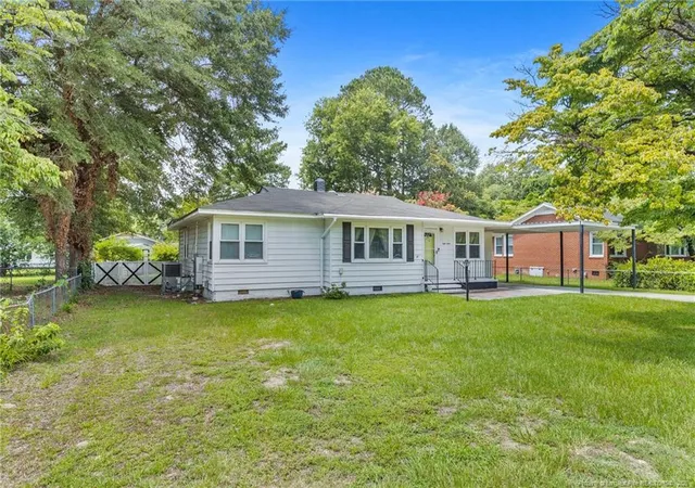 Photo 1 of Single family home for sale at 812 Poplar Dr, Fayetteville, NC 28304 | MLS# 767898 | Listing updated on 2026-08-25