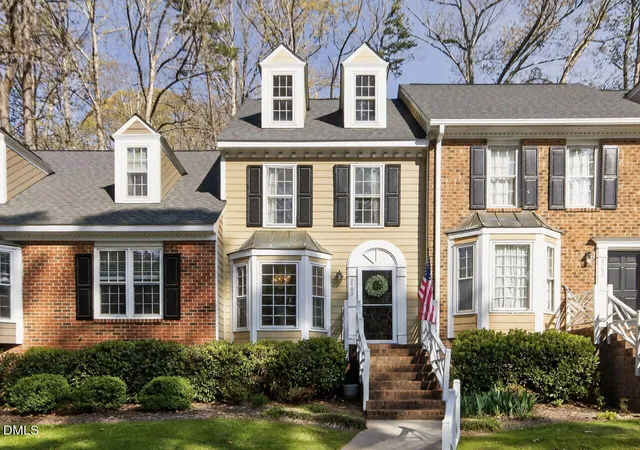 1st image of 6703 Queen Annes Dr, Raleigh, NC 27613 | MLS# 10187847