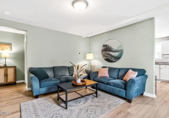 4th image of 418 N Allen Rd, Wake Forest, NC 27587 | MLS# 10187184