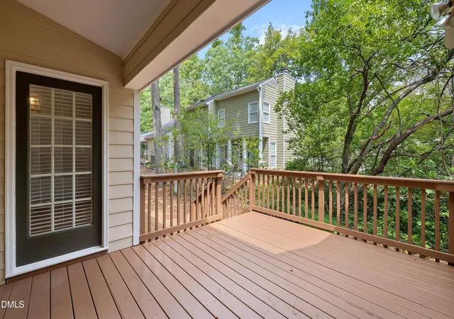 38th image of 1201 Deptford Ct, Raleigh, NC 27609 | MLS# 10187828