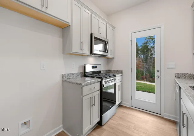4th image of 261 Otter Lodge St, Sanford, NC 27330 | MLS# 10187010
