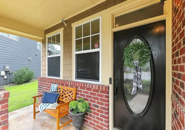 Photo 3 of Sale Pending at 554 Front Ridge Dr, Cary, NC 27519 | MLS# 10189299 | Listing updated on 2026-09-19