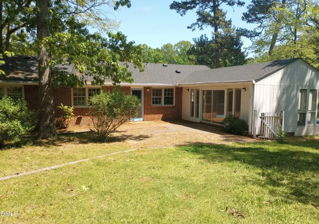 4th image of 239 N Hamilton Rd N, Chapel Hill, NC 27517 | MLS# 10187025