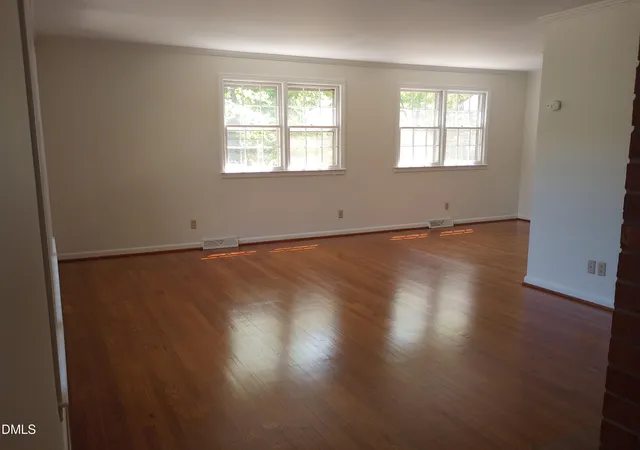 5th image of 239 N Hamilton Rd N, Chapel Hill, NC 27517 | MLS# 10187025