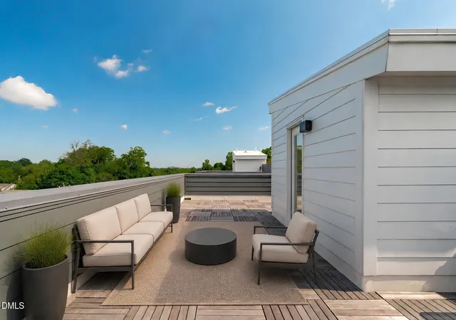 2nd image of 10 Seawell Ave #101, Raleigh, NC 27601 | MLS# 10187056