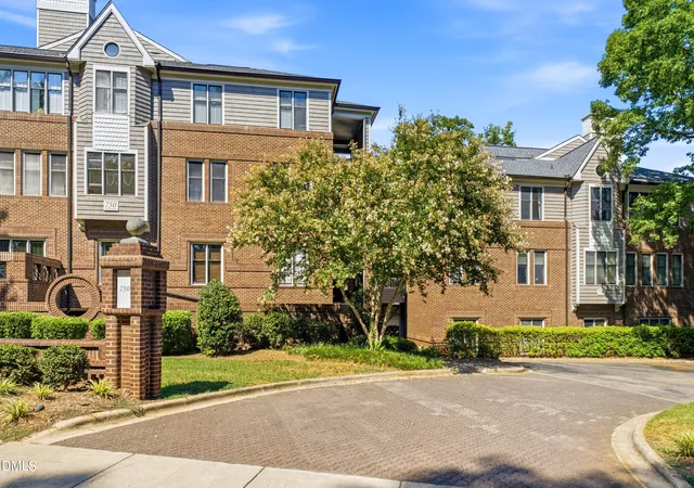 1st image of 750 Washington St #302, Raleigh, NC 27605 | MLS# 10187477