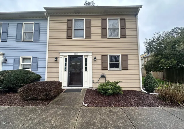 1st image of 5620 Bridgetowne Wy, Raleigh, NC 27609 | MLS# 10187051
