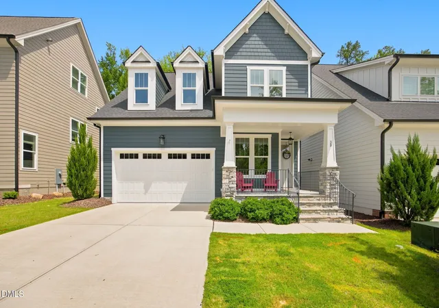 Photo 2 of Single family home for sale at 39 Monteith Dr, Chapel Hill, NC 27516 | MLS# 10187043 | Listing updated on 2026-09-14
