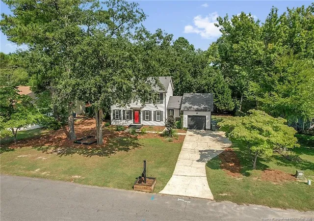 Photo 2 of Sale Pending at 6216 Lake Trl Dr, Fayetteville, NC 28304 | MLS# 767897 | Listing updated on 2026-09-02