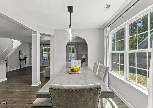 5th image of 755 Sycamore Springs Dr, Fuquay Varina, NC 27526 | MLS# 10187786
