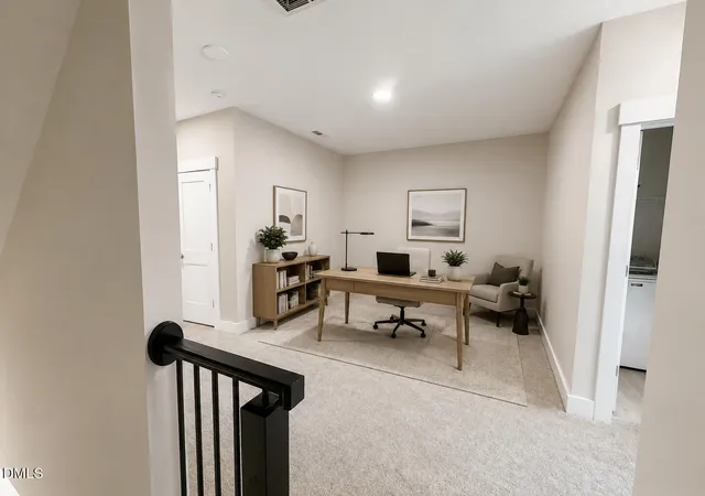 Photo 4 of Townhouse for sale at 942 Steel Ml Ln, Apex, NC 27523 | MLS# 10187071 | Listing updated on 2026-08-20