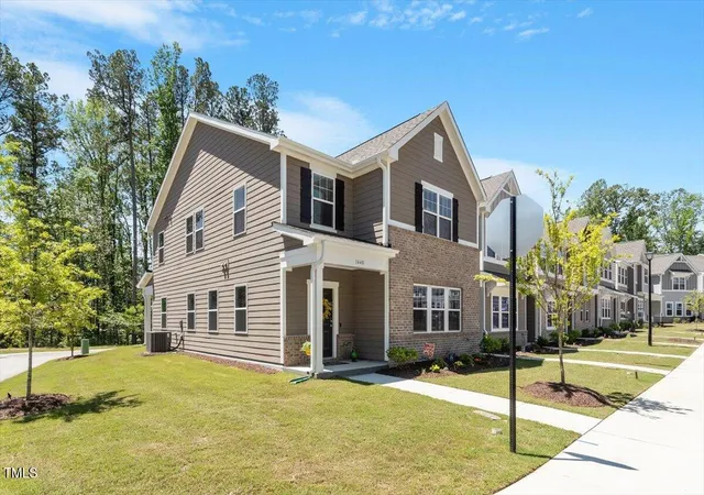 Photo 3 of Single family home for sale at 1440 Latham Garden Dr, Wake Forest, NC 27587 | MLS# 10188635 | Listing updated on 2026-10-26