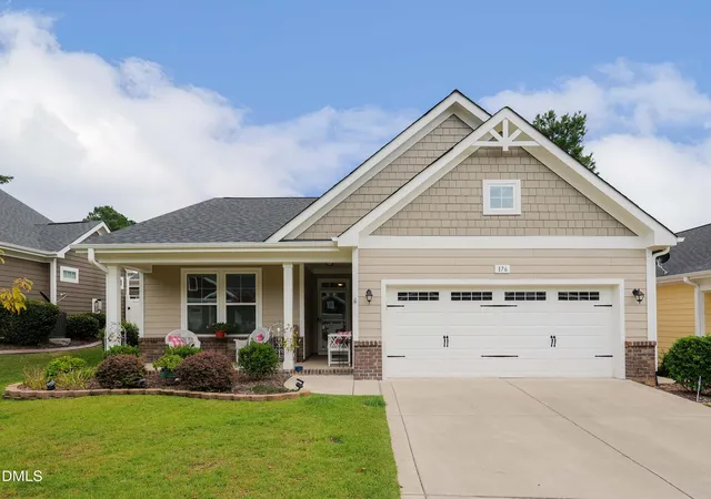 1st image of 176 Glenwood Ct, Spring Lake, NC 28390 | MLS# 10187819