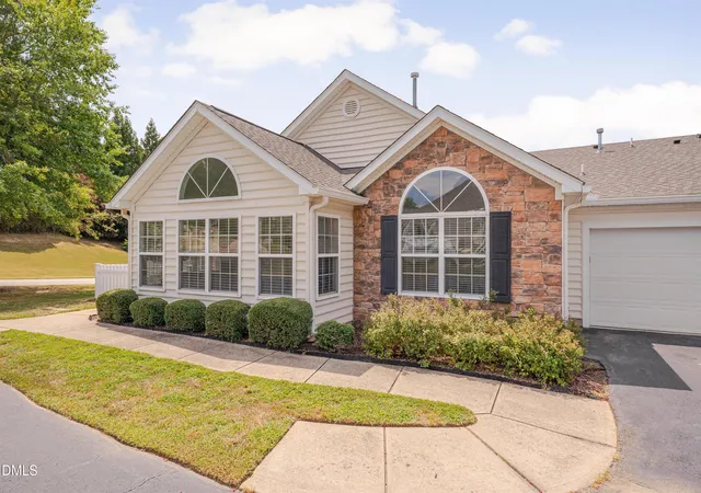 5th image of 1169 Blue Bird Ln, Wake Forest, NC 27587 | MLS# 10187884