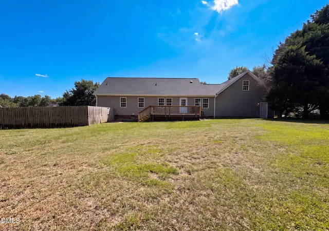 Photo 4 of Single family home for sale at 101 Langston Ridge Dr, Angier, NC 27501 | MLS# 10187085 | Listing updated on 2026-08-19