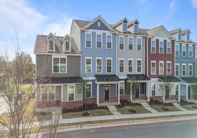 2nd image of 113 Pearl St, Garner, NC 27529 | MLS# 10187086