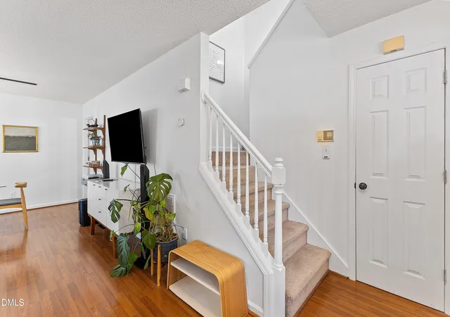 4th image of 812 S Bloodworth St, Raleigh, NC 27601 | MLS# 10187124