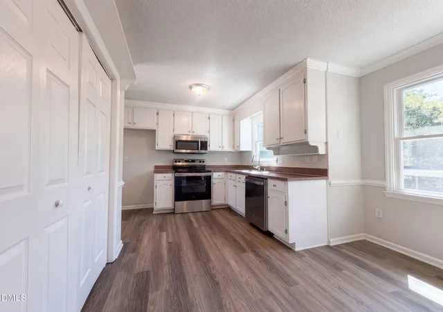 Photo 2 of Single family home for sale at 106 Deblyn Ct, Pine Level, NC 27568 | MLS# 10187105 | Listing updated on 2026-09-28