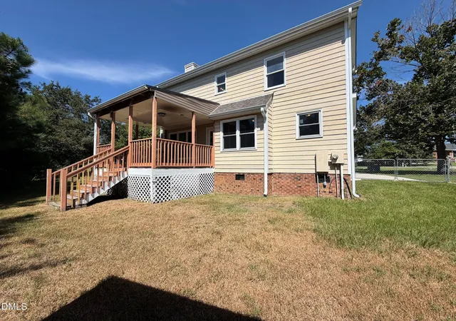 Photo 4 of Single family home for sale at 106 Deblyn Ct, Pine Level, NC 27568 | MLS# 10187105 | Listing updated on 2026-09-28