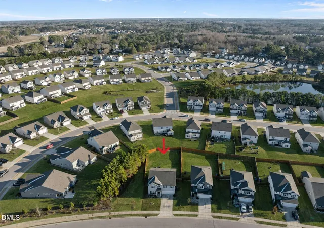 32nd image of 2252 Fairway Green Dr, Fuquay Varina, NC 27526 | MLS# 10187299